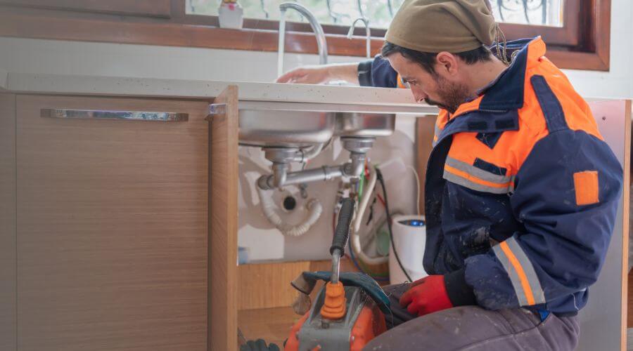Expert burst pipe repair services in Mary Esther, FL